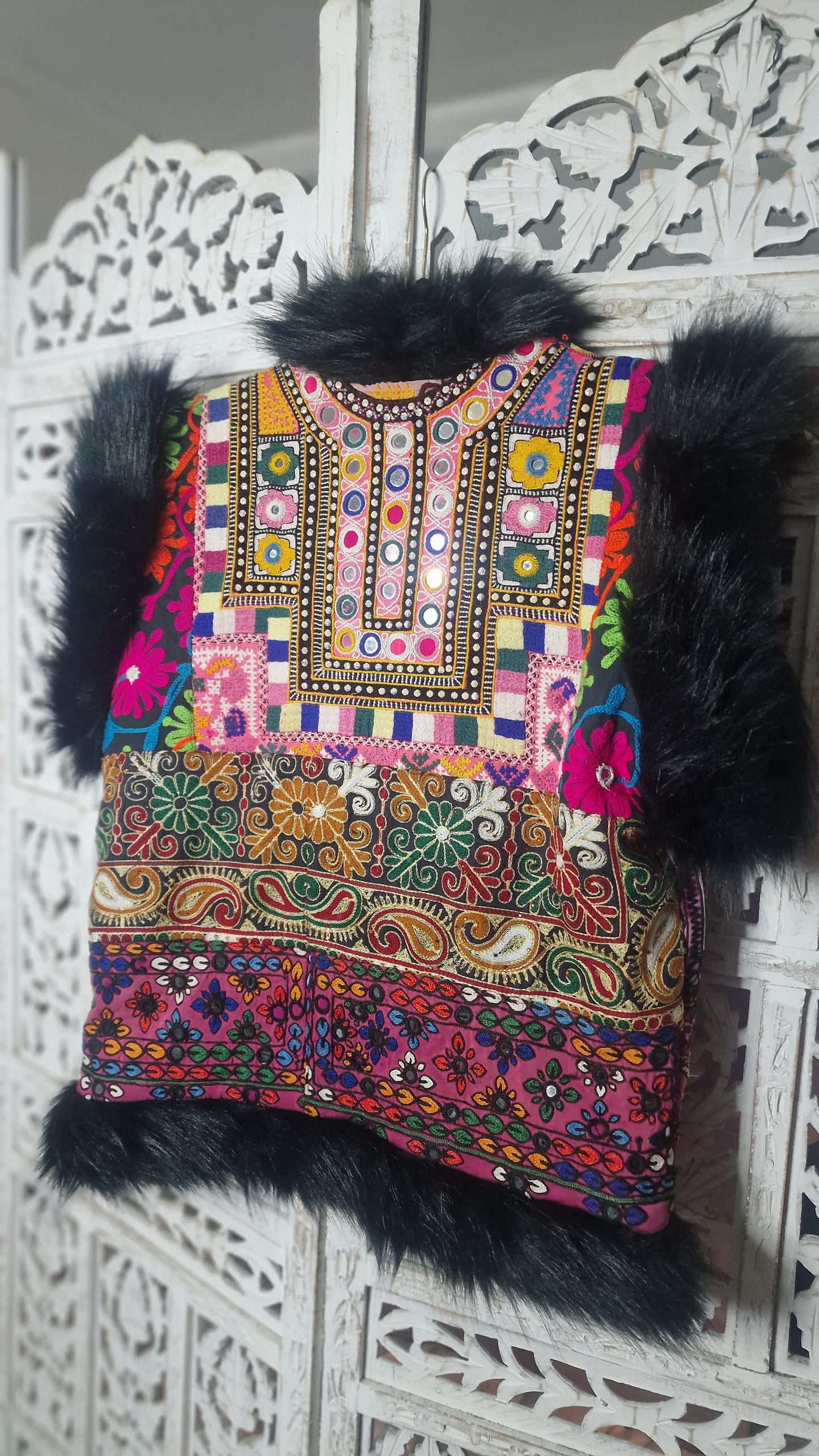 Faux Fur Vintage fabric Gilet 2 - Med
