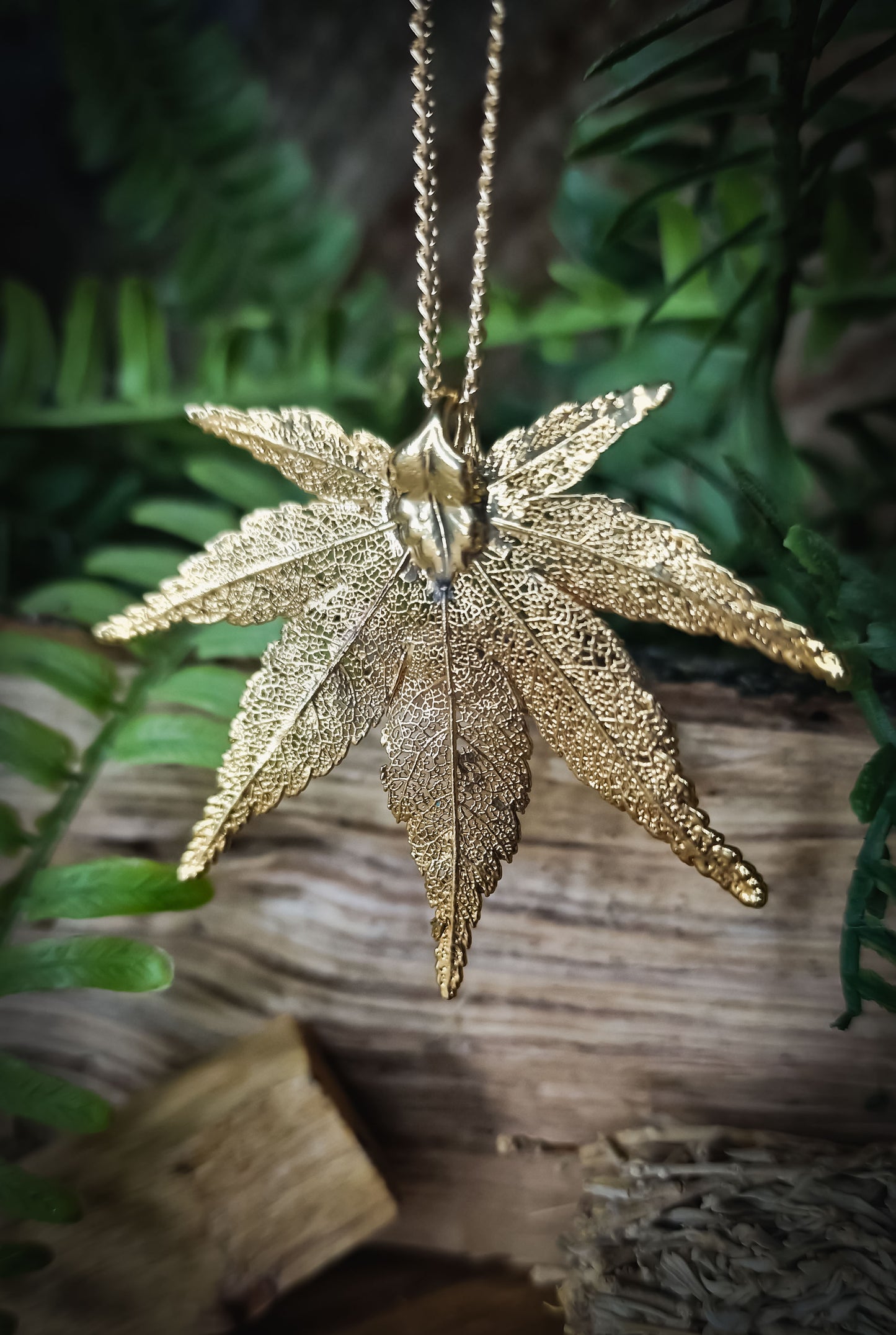 Real Japanese Maple leaf necklace dipped in gold - 24" chain & giftbox